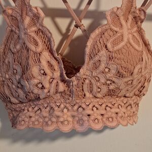 Cherish Lace Bralette in Soft Pink